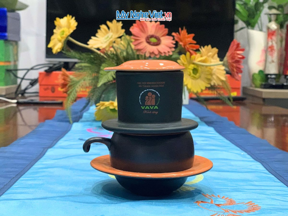Phin cafe gốm Bát Tràng thấp màu cam logo VAVA