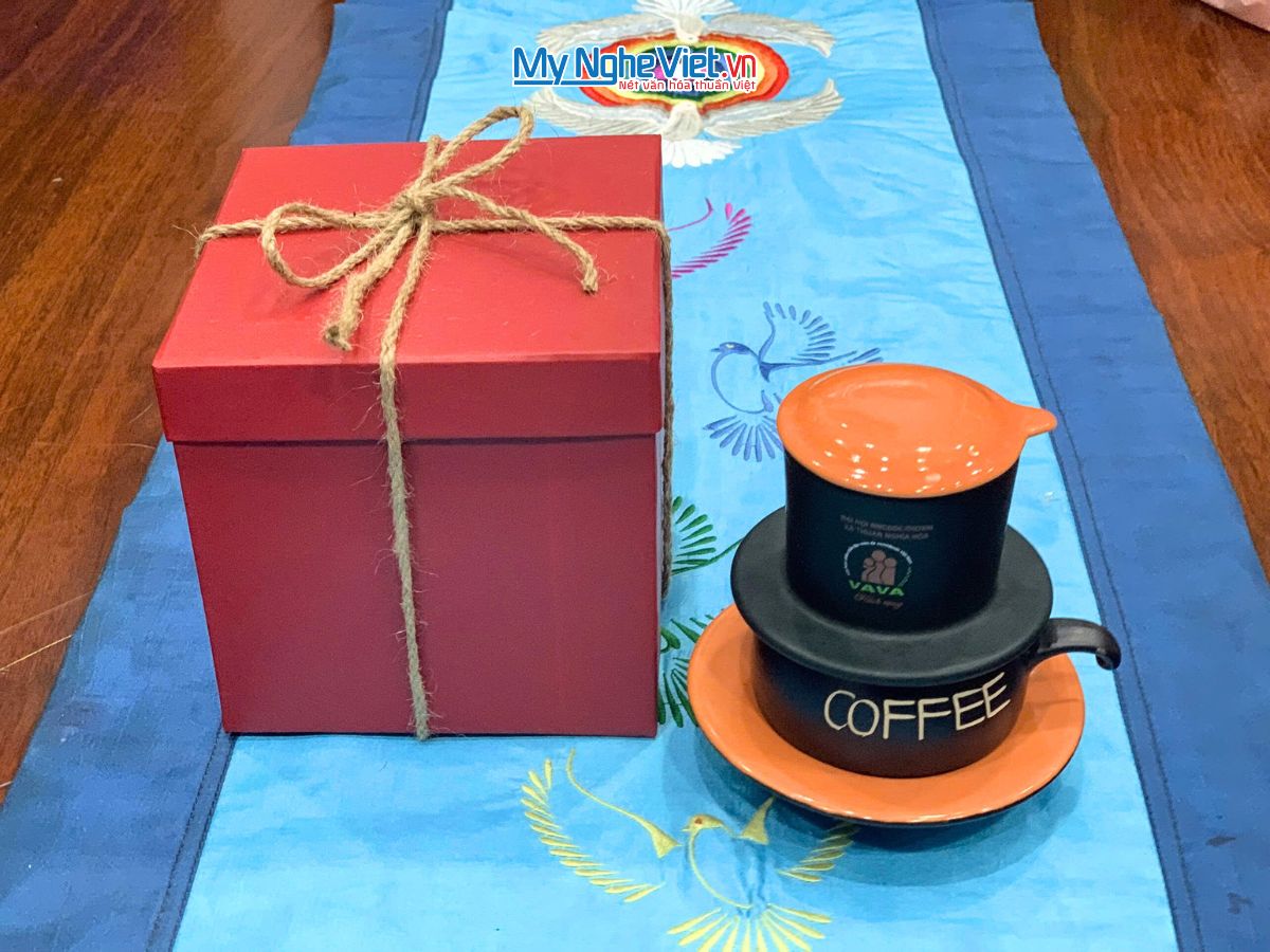 Phin cafe gốm Bát Tràng thấp màu cam logo VAVA