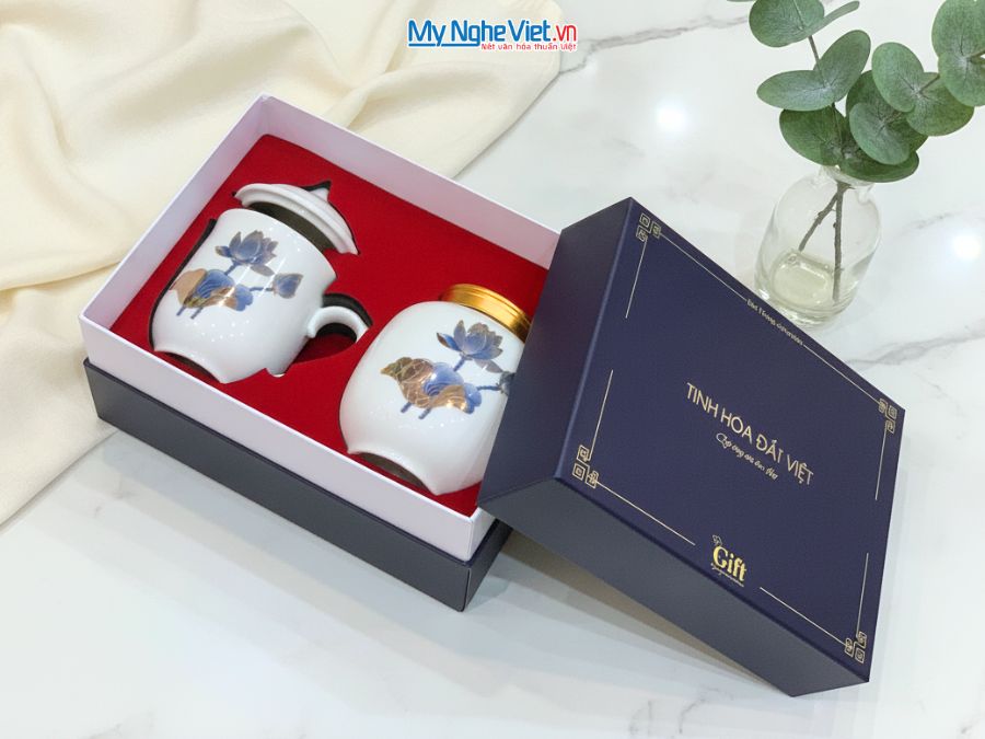 Set Ly sứ và Hũ trà gốm sứ cao cấp vẽ hoa sen CBG001